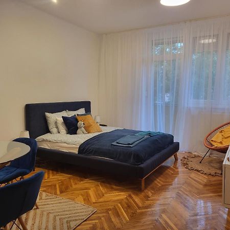 Koala Apartman Szekesfehervar Apartment Exterior photo